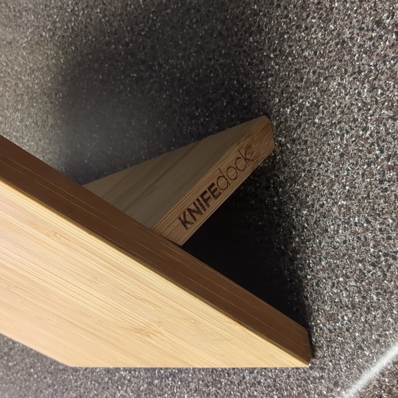 Bamboo KnifeBlock Magnetic Kitchen Display - Picture 7 of 10